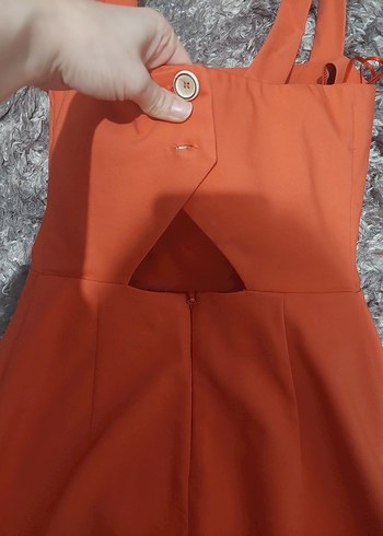 Adl marka pastel turuncu renkte mini elbise - Görsel 3