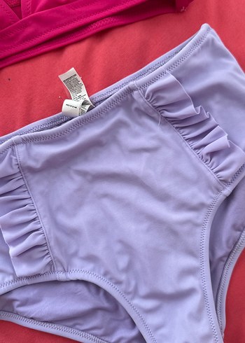Penti Pembe Strappy Bikini Üstü ve Lila Yüksek Bel Alt