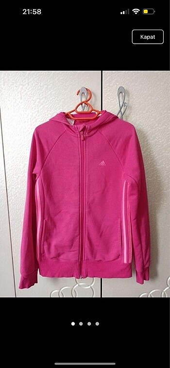Adidas sweat
