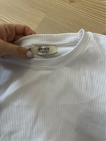 m Beden Fabrika crop