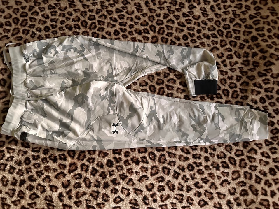 Sıfır Gri Kamuflaj Desenli Erkek Under Armour eşofman - Görsel 4