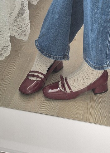 Coquette bordo fiyonk detaylı rugan topuklu ayakkabı