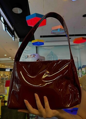 Bordo rugan omuz baget çanta 