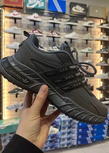 Adidas - Görsel 2