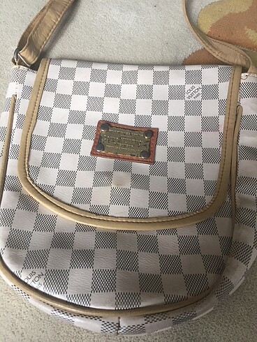 Louis Vuitton Kol çantası