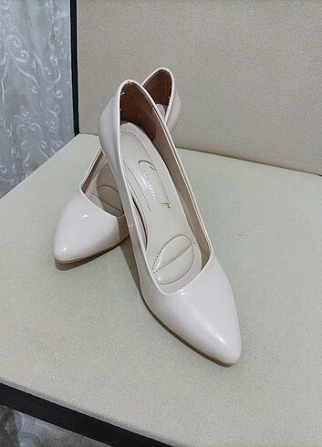 40 Beden Stiletto ayakkabı