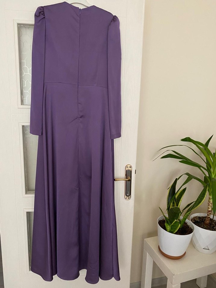 Mor İşlemeli Uzun Kollu Kadın Abiye Elbise - Görsel 3