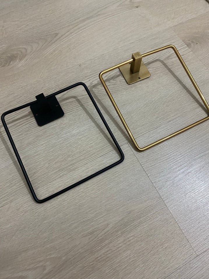 Siyah Havlu Askılık - Görsel 2