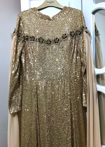 Pullu Abiye - Görsel 3