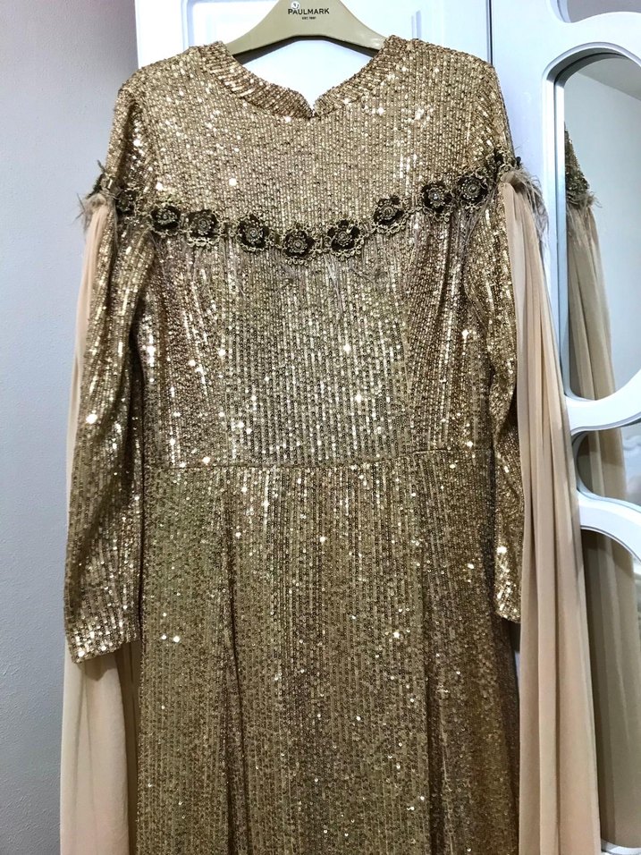 Pullu Abiye - Görsel 3