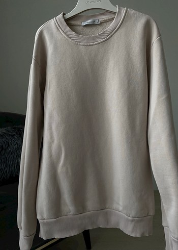 m Beden beyaz Renk Bej Oversize Sweatshirt
