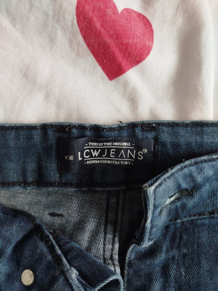 Erkek Koyu Mavi Bol Kesim Midi Denim Şort - Görsel 2