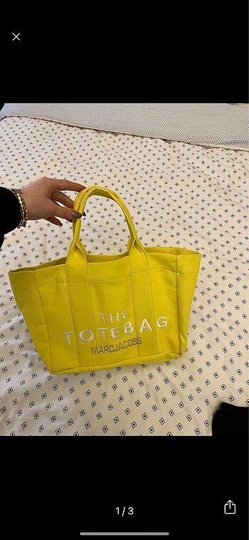 Tote bag