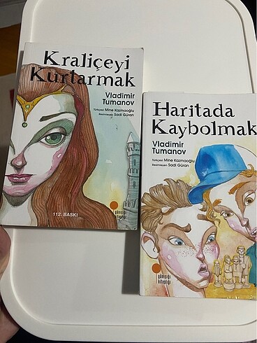 2 kitap birlikte