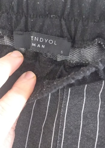 Gri Çizgili Pilili Hamile Mini Şort - Görsel 2