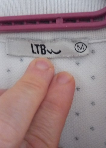 Düğmeli Beyaz Desenli Erkek Polo Tişört - Görsel 3