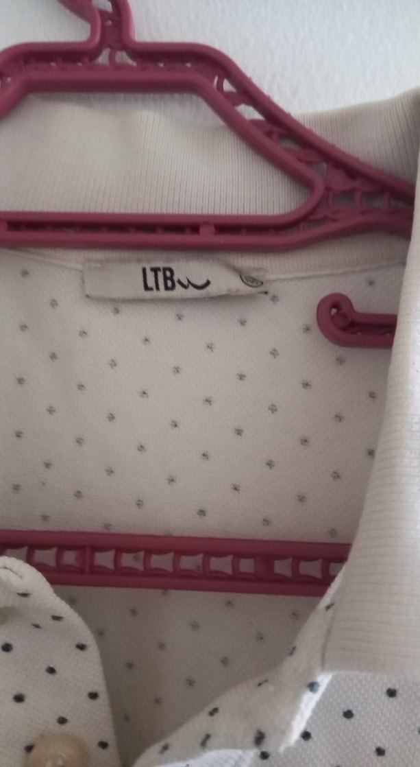 Düğmeli Beyaz Desenli Erkek Polo Tişört - Görsel 2