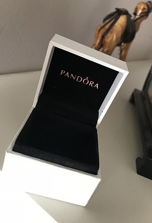 Pandora Takı Kutusu Pandora Diğer %61 İndirimli - Gardrops
