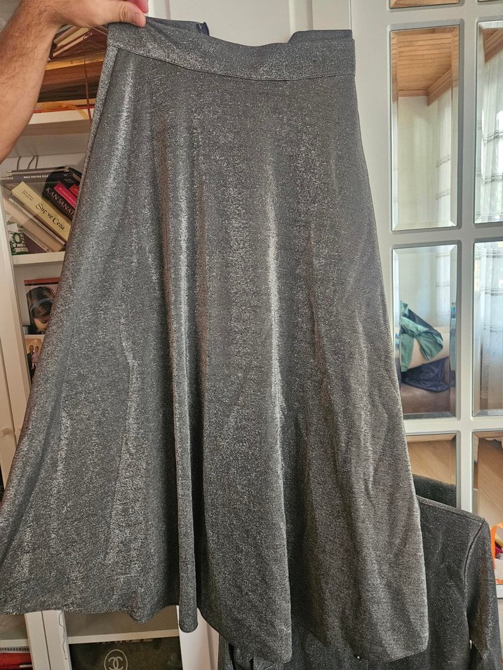 Gri Uzun Drapeli etek bluz takım - Görsel 4