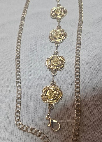 Altın Renkli Çiçek Detaylı Zincir Kemer - Görsel 6