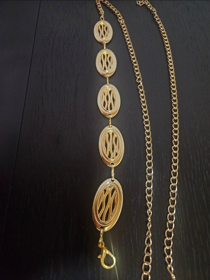 Altın Renkli Zincir Detaylı Kemer - Görsel 2