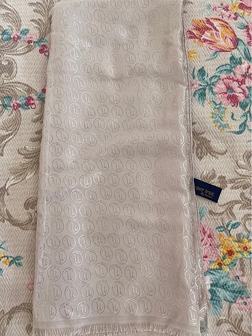 Monogram şal