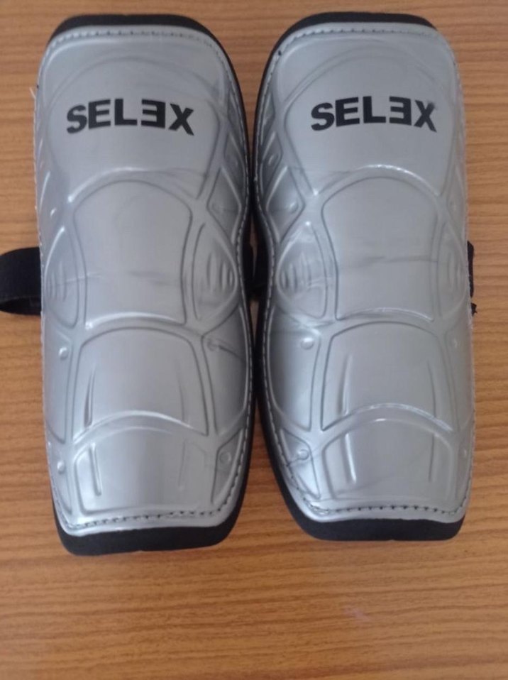 Gri Metal Motosiklet Dizlikleri - Görsel 2