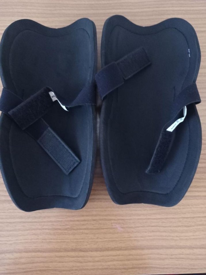 Gri Metal Motosiklet Dizlikleri - Görsel 4