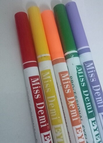  Beden Eyeliner pen