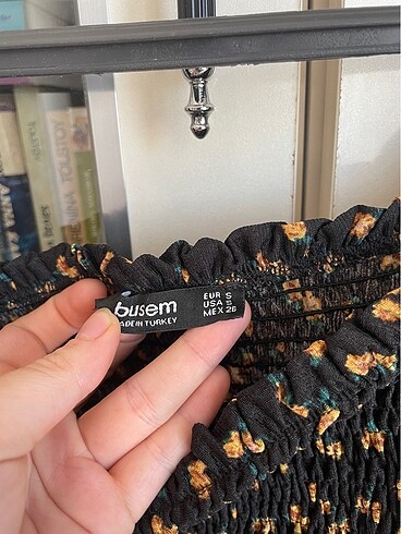 s Beden Çiçekli siyah Bluz