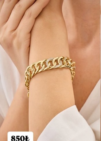 Zincir Detaylı Parlak Altın Bilezik - Görsel 3