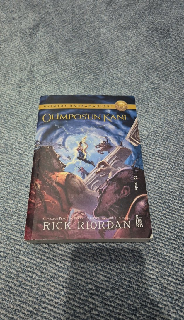 Olimpos'un Kanı - Rick Riordan - Görsel 2