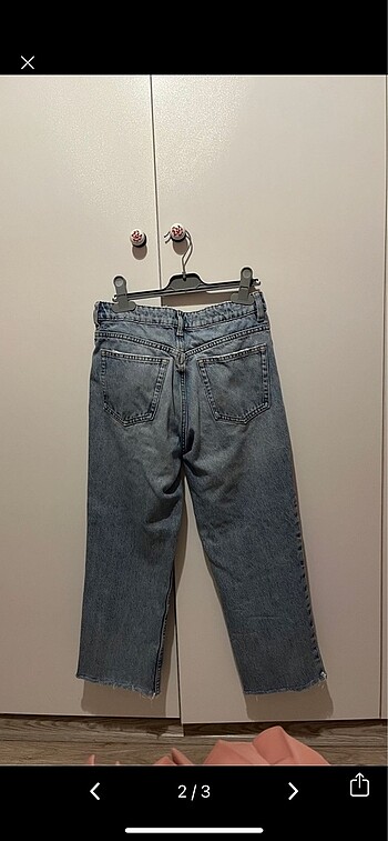 Mango Mango Jean