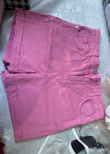 Düğmeli Pembe Rahat Kesim şort