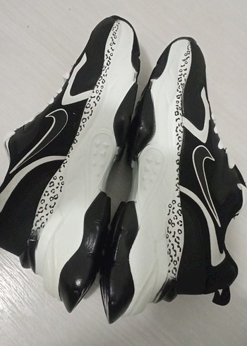 Siyah Nike Baskılı Bağcıklı Spor Ayakkabı - Görsel 5