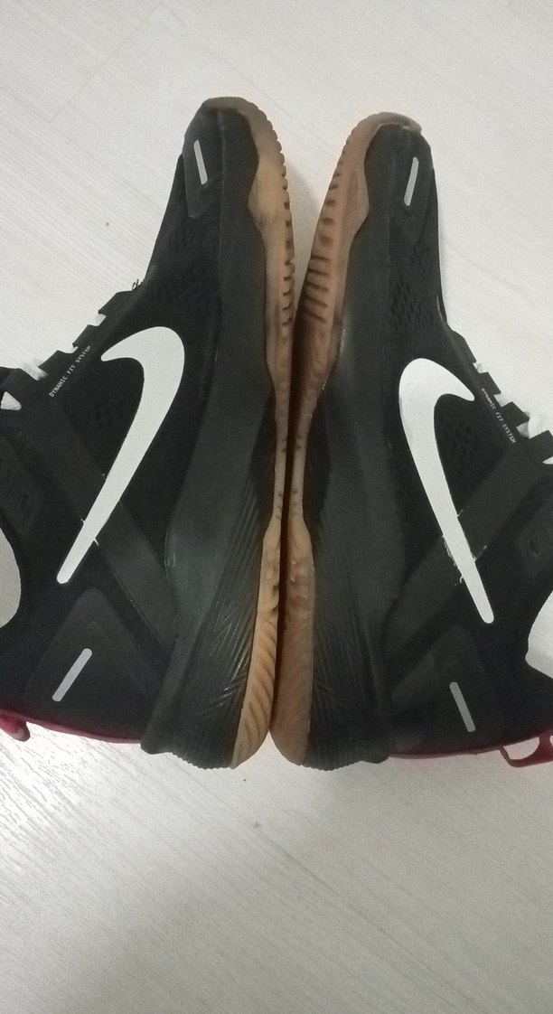 Nike Siyah Erkek Koşu ve Antrenman Ayakkabısı - Görsel 5