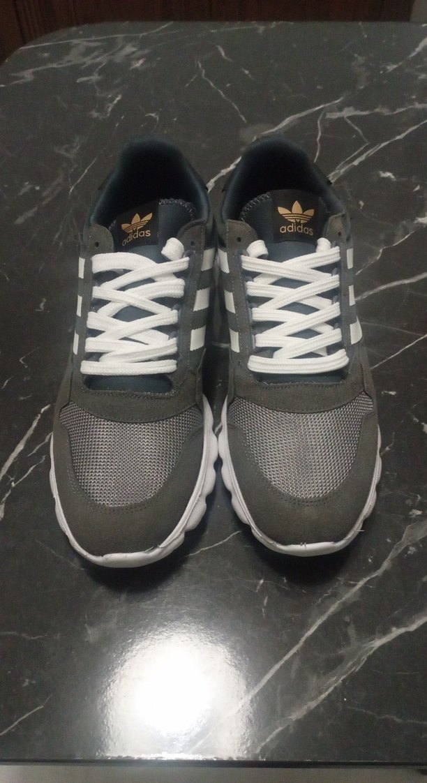 Gri Adidas Elastik Bağcıklı Erkek Spor Ayakkabı - Görsel 3