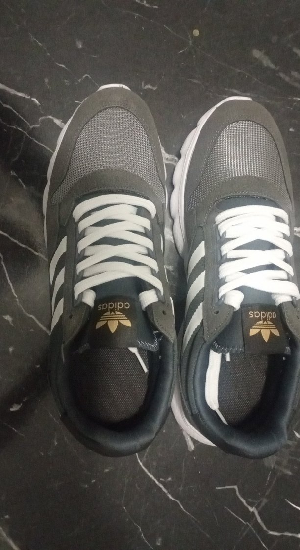 Gri Adidas Elastik Bağcıklı Erkek Spor Ayakkabı - Görsel 2