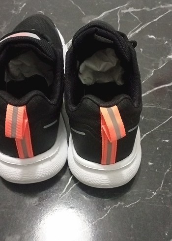 Siyah Bağcıklı Erkek Spor Ayakkabısı - Görsel 4