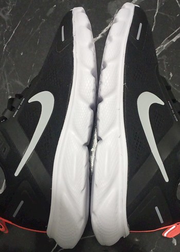 Siyah Bağcıklı Erkek Spor Ayakkabısı - Görsel 5