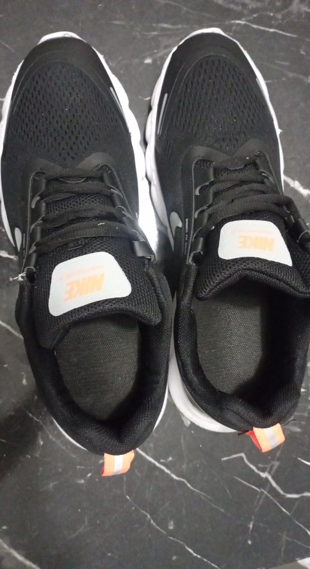 Siyah Bağcıklı Erkek Spor Ayakkabısı - Görsel 2