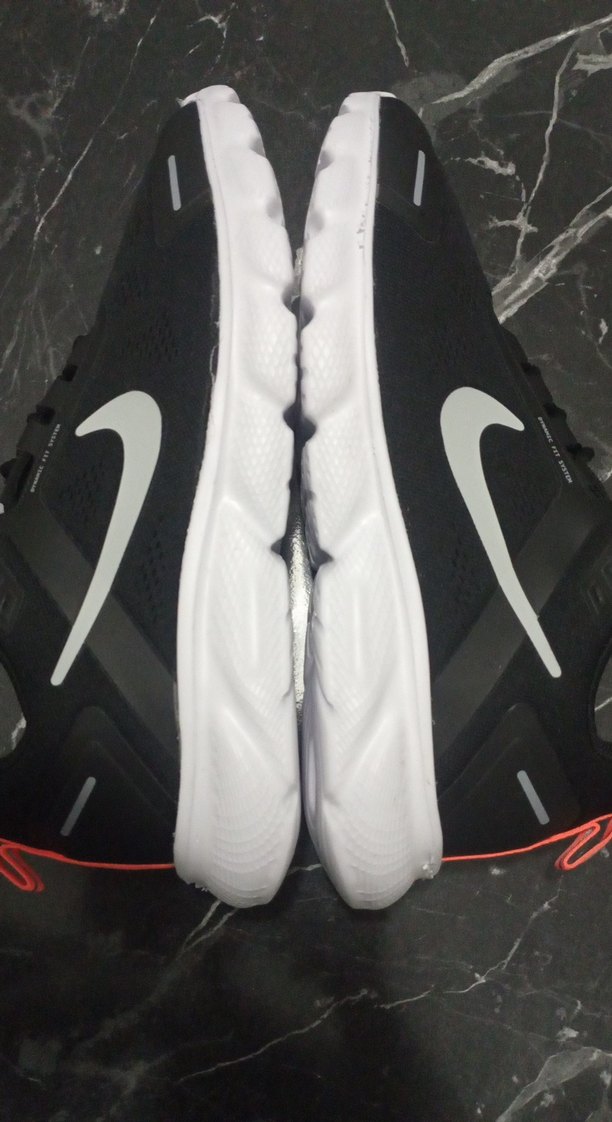 Siyah Elastik Bağcıklı Erkek Spor Ayakkabı - Görsel 5