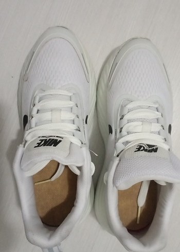 Nike Beyaz Nike Platform Spor Ayakkabı