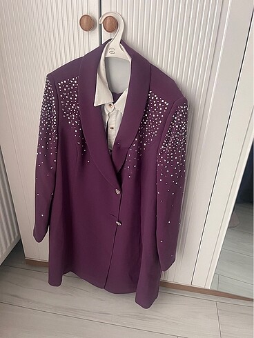 Alvina Blazer takım
