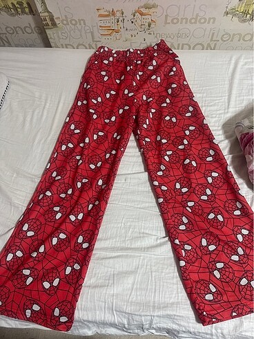 Diğer Spider-Man eşofman