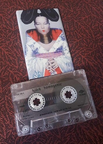 BJÖRK KASET