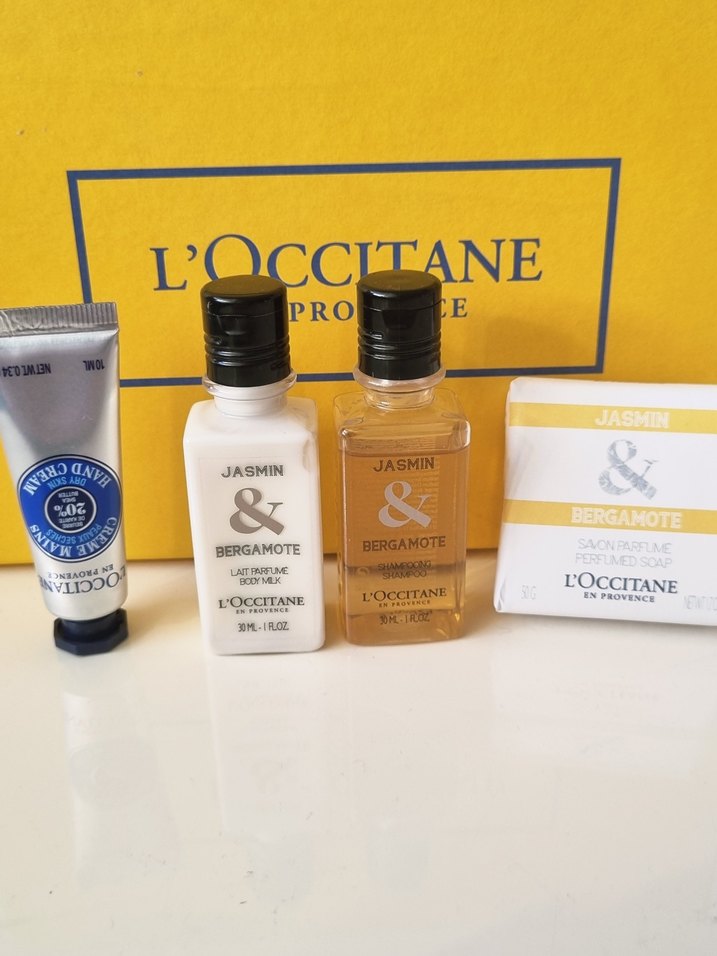 L'Occitane Jasmin & Bergamot  Bakım Seti - Görsel 2