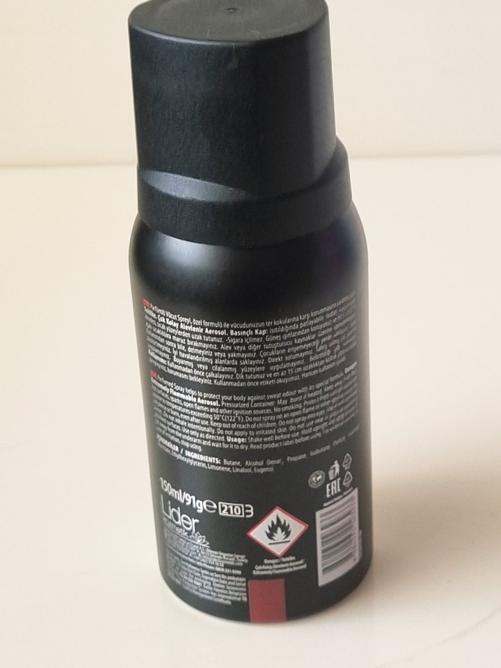 Kırmızı Chronic Men Parfümlü Sprey - Görsel 5