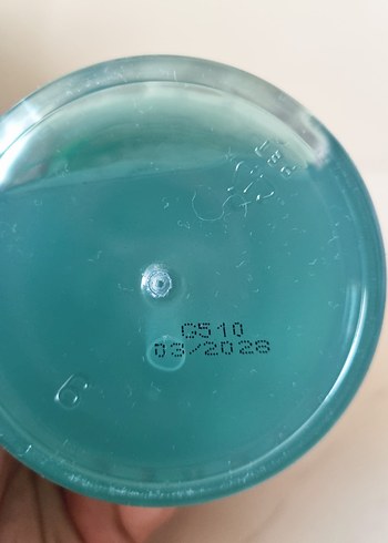 Yves Rocher Karma ve Akneye Eğilimli Cilt Jel Temizleyici 390 ml - Görsel 9