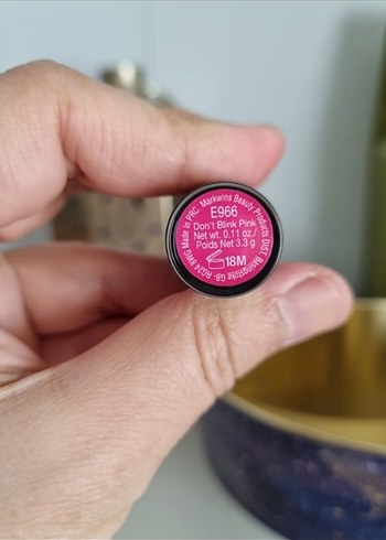 WET WILD MAT RUJ E966 - Görsel 6